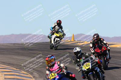 media/Jan-10-2025-CVMA Friday Practice (Fri) [[489e0da257]]/Group 4 and Trackday/Session 3 (Turns 9 and 10)/